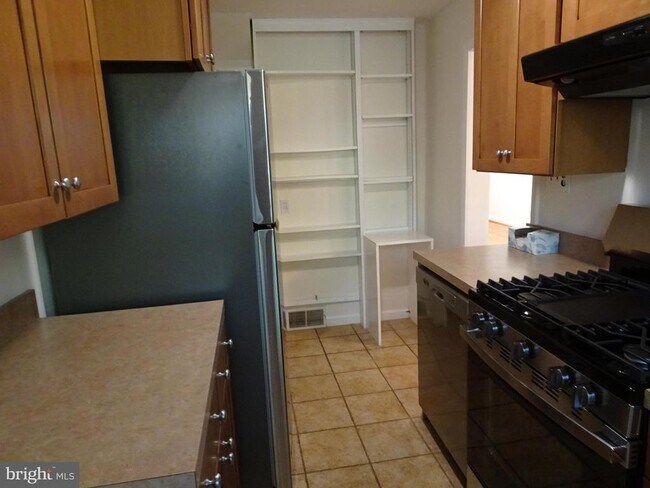 Foto del edificio - 617 South St