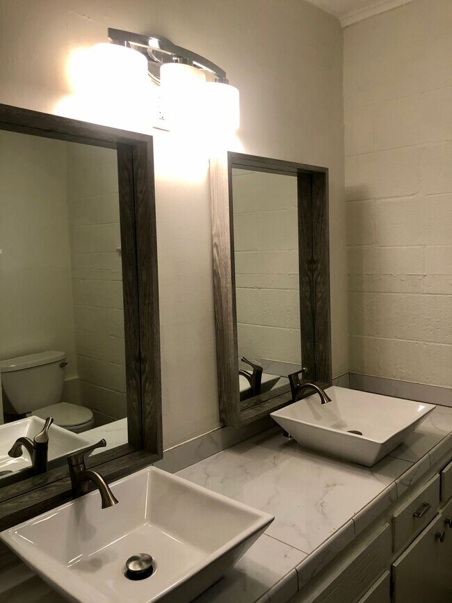 Foto del edificio - Burns Holdings, LLC - 3613 - 3617 (KC*)