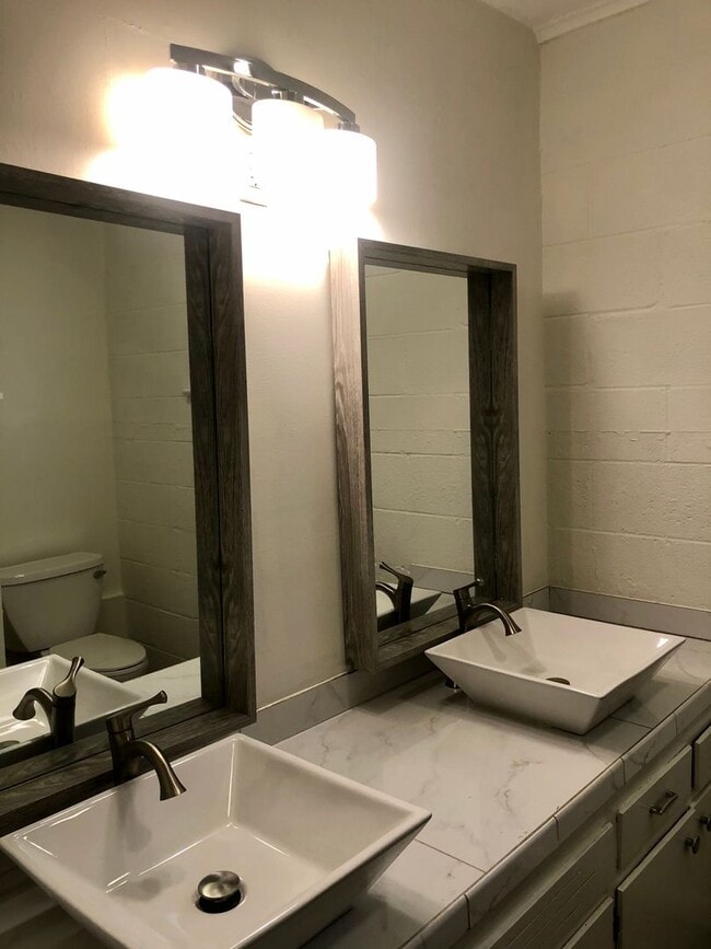 Building Photo - Burns Holdings, LLC - 3613 - 3617 (KC*)