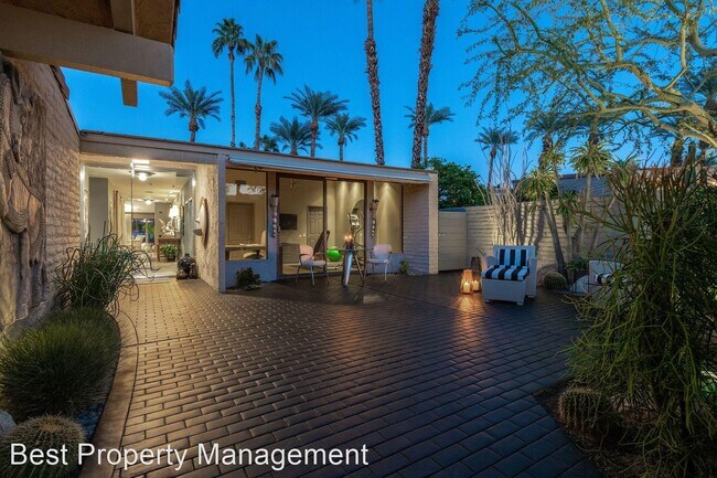 Foto del edificio - 3 br, 3 bath House - 44814 Del Dios Circle