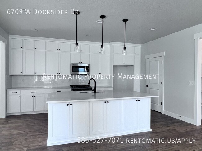 Foto del edificio - 6709 W Docksider Dr