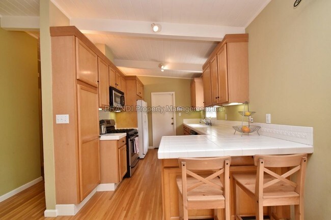 Foto del edificio - 410 Pine St