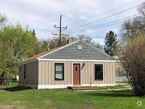 Building Photo - 400 W Main Ave