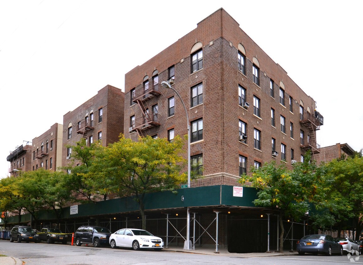 Primary Photo - 924-934 E 181st St