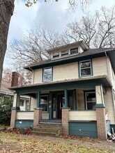 Building Photo - 185 S Balch St