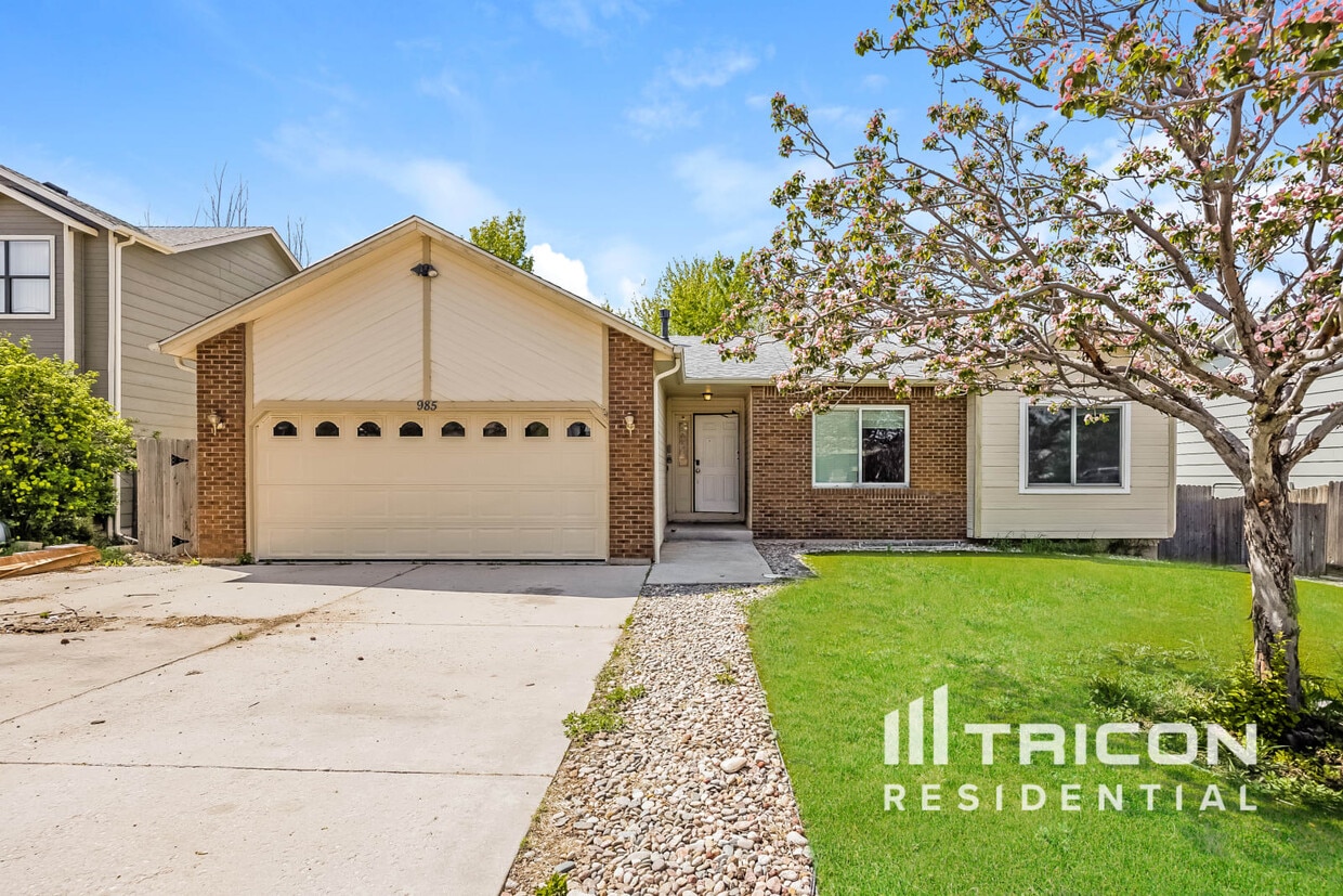 Foto principal - 985 Harbourne St