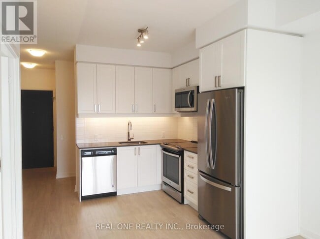 Building Photo - 8-1818 Nahani Way