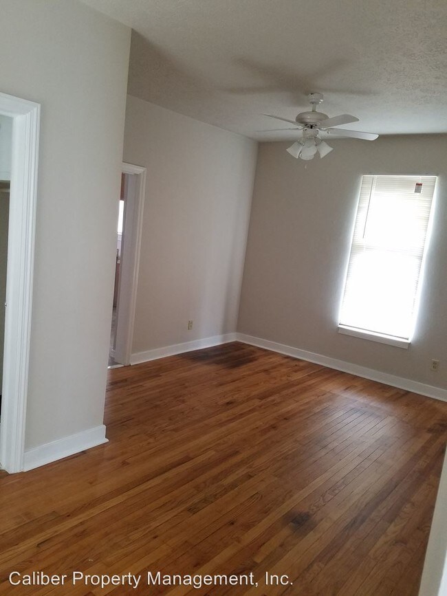 Foto del edificio - 3 br, 2 bath House - 52 S. 17th St.