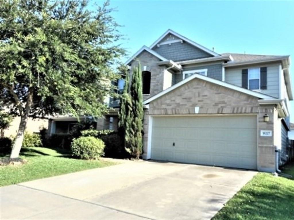 Foto principal - 18227 Walden Gate Ln