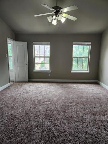 Building Photo - 2653 Jackson Dr