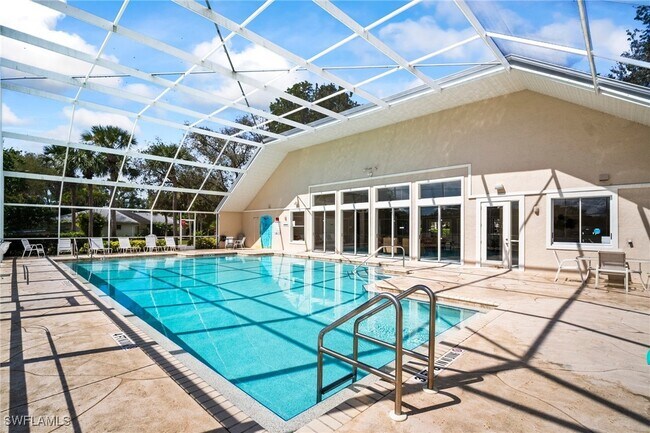 Foto del edificio - 12249 Londonderry Ln