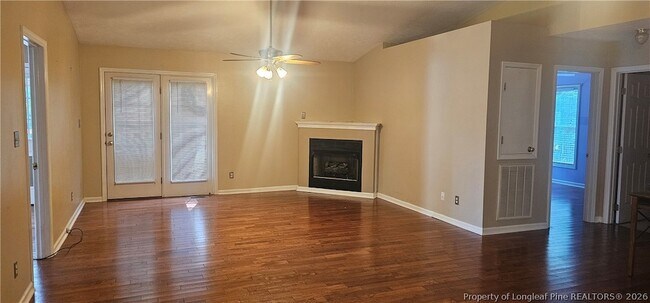 Foto del edificio - 557 N Parker Church Rd