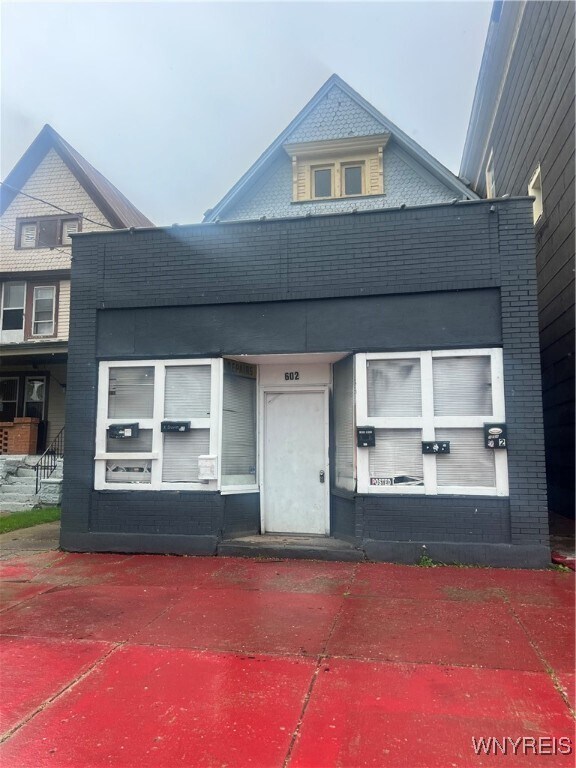 Foto principal - 602 West Ave
