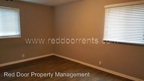 Building Photo - 5325 E Hill Dr