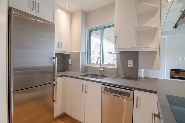 Photo du bâtiment - 3455 Rue Aylmer