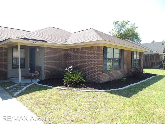 Foto del edificio - 97 Thornbriar Dr