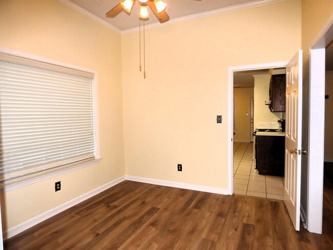 Foto del edificio - 2244 Lake Hill Ct