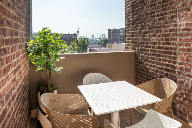Foto del edificio - 525 N 11th St