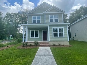 1122 Greenwood Ave