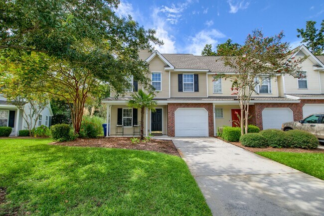 Building Photo - Easy Access to Everything North Charleston Has to Offer