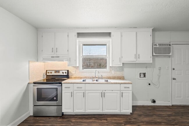 Interior Photo - Lexington Park Apartments
