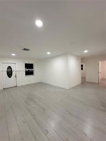 Foto del edificio - 380 W 32nd St