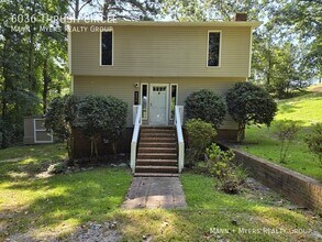 Building Photo - 6036 Thrush Cir