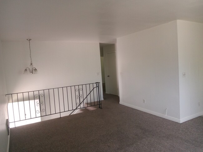 Building Photo - 3494 Westlake Cir