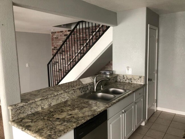 Building Photo - 8939 El Mirador Dr. #3