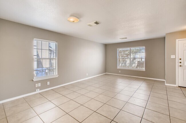 Foto del edificio - 4BR/2.5 Bath near the San Antonio Medical Center!!!