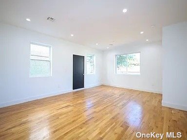 Foto del edificio - 105 Wyona St