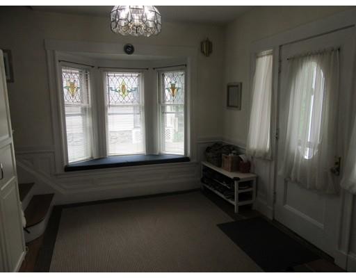 Building Photo - 137 Pine St