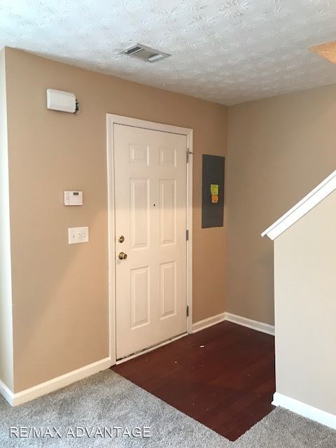 Foto del edificio - 3 br, 2.5 bath House - 5554 PINERIDGE CT.