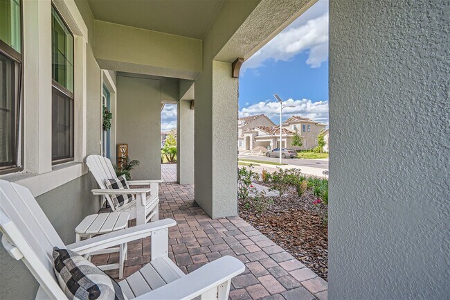Building Photo - "Stunning & Spacious 3518 Sqft Home with 4...