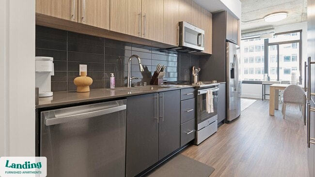 Building Photo - 5201 Leesburg Pike