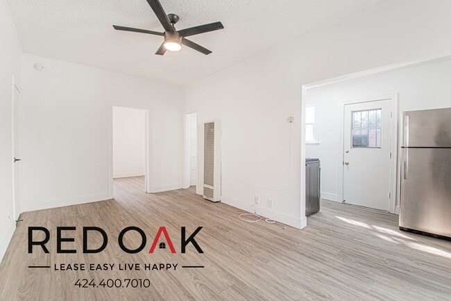 Foto del edificio - 3906 Mont Clair St