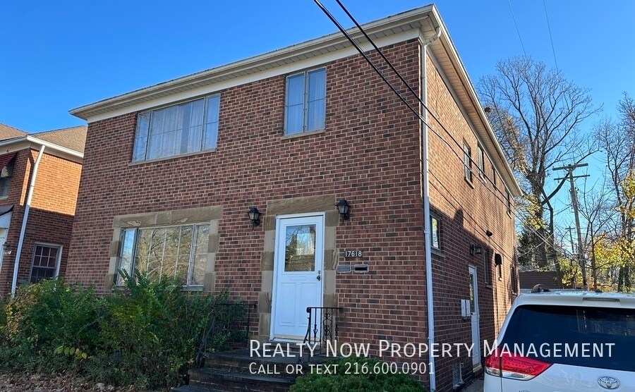 Primary Photo - 17618 Chagrin Blvd