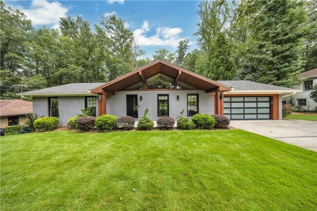 Foto del edificio - 225 Jayne Ellen Way