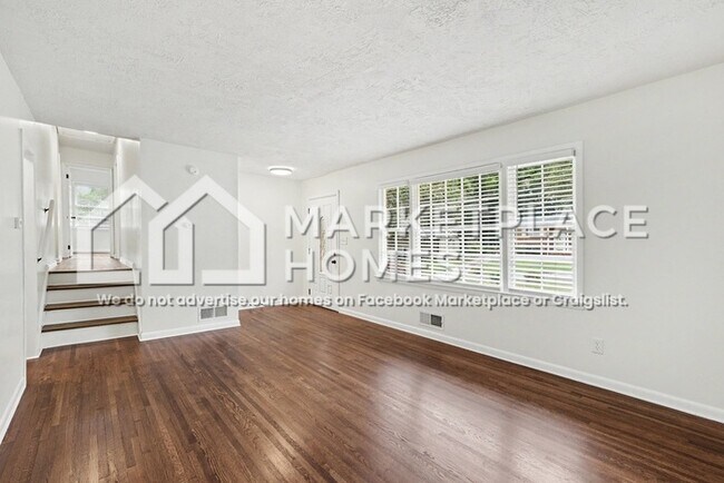 Foto del edificio - 1401 Cerro Vista Dr SE