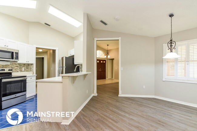 Foto del edificio - 812 Crestridge Dr