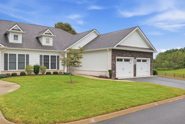 Foto del edificio - Home-Like Living in a Quiet Jonesborough Community