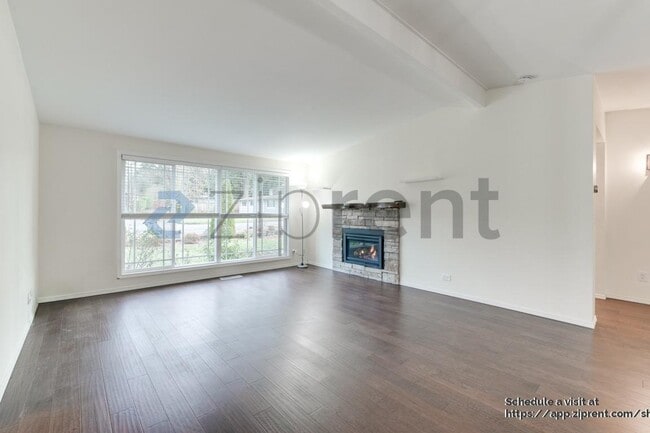 Foto del edificio - 1249 149th Pl SE