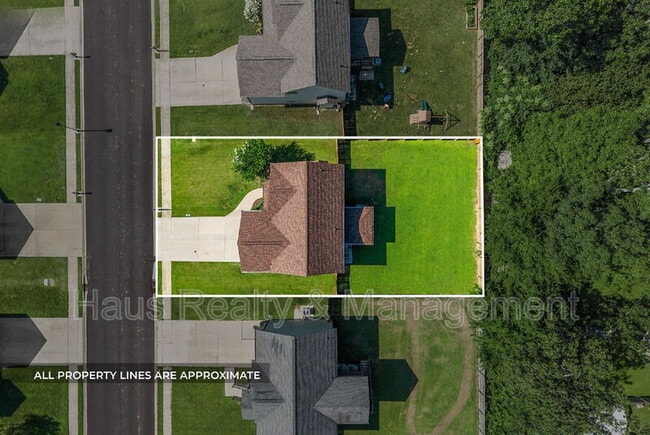 Building Photo - 150 Sycamore Hill Dr