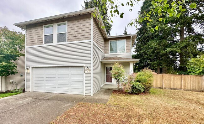 Building Photo - Beautifully Updated 3-Bedroom Home for Lea...