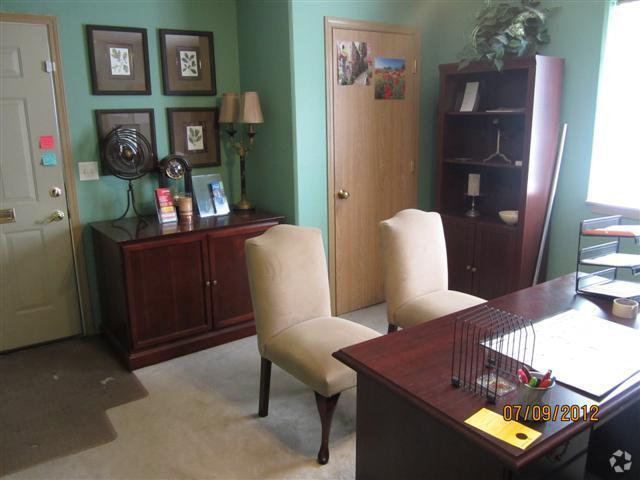 Office - Tamarack Village