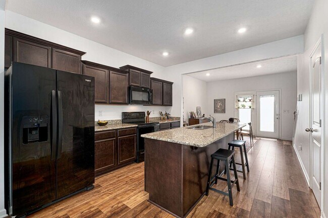 Foto del edificio - 790 Bradburn Village Way