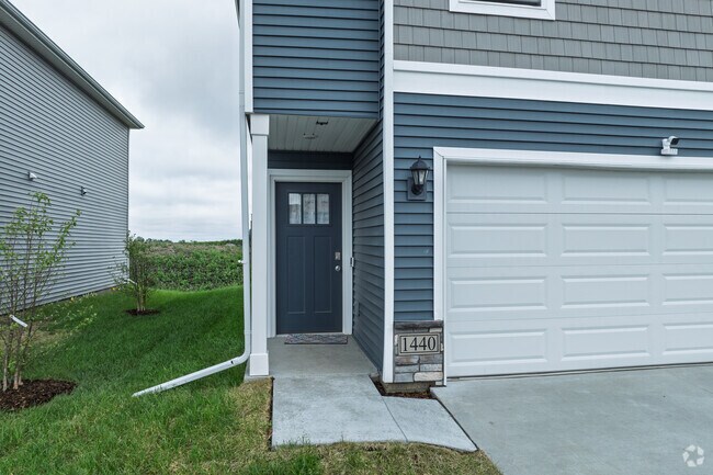 Entrada - Brixin Townhomes at Kimberley Crossing