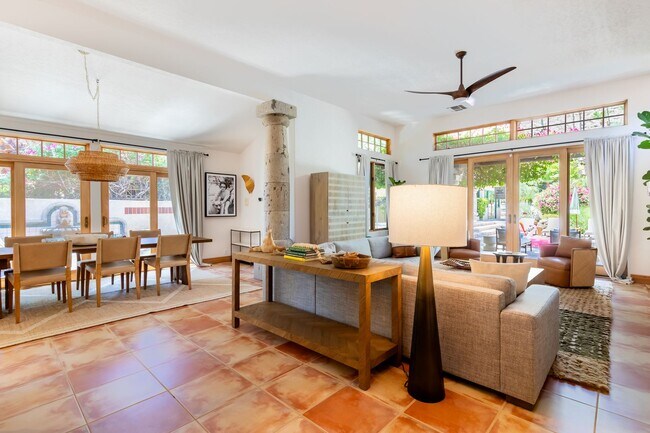 Foto del edificio - Luxury Oasis in Palm Springs Retreat