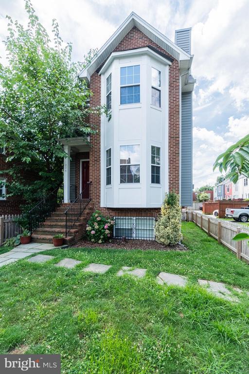Building Photo - 1314 Wythe St