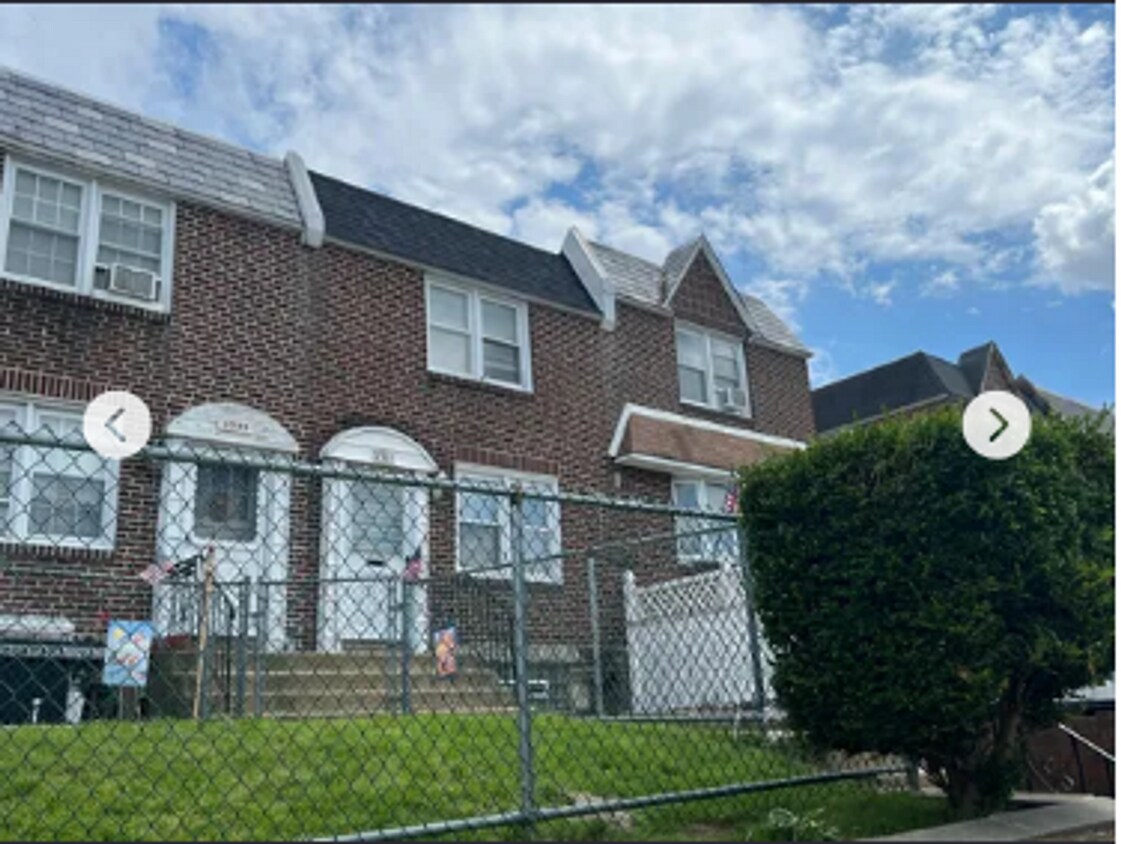 Foto principal - 3 bed 1 bath house for rent